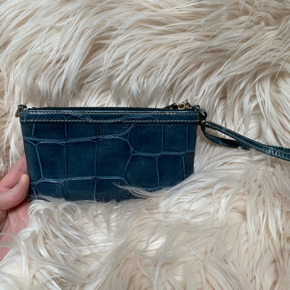 💎Dooney & Bourke Wristlet💎 - Picture 6 of 7
